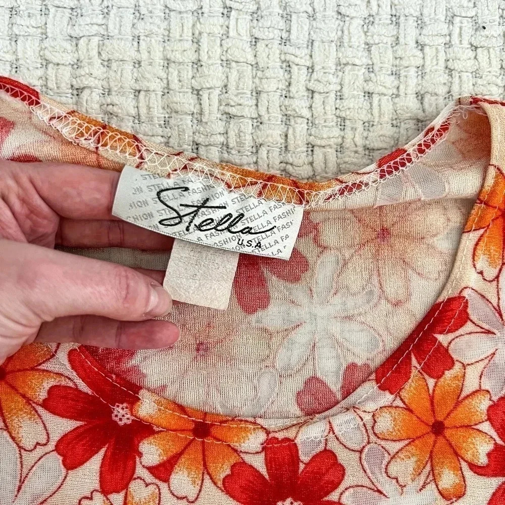 Vintage 90’s Floral Cropped Mesh Baby Tee - Picture 5 of 6